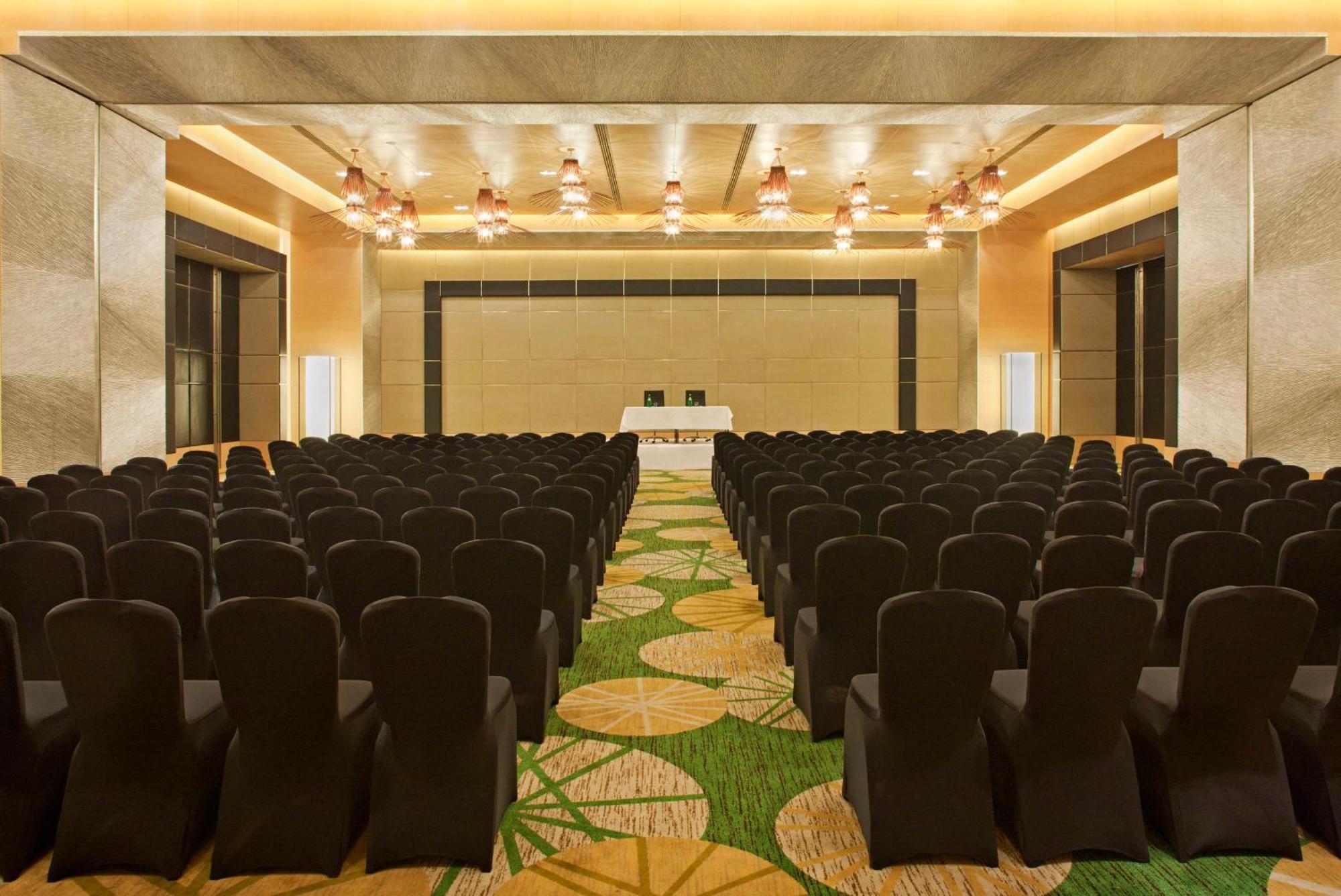 فندق راديسون بلو أمريستار أمريتسار المظهر الخارجي الصورة The ballroom